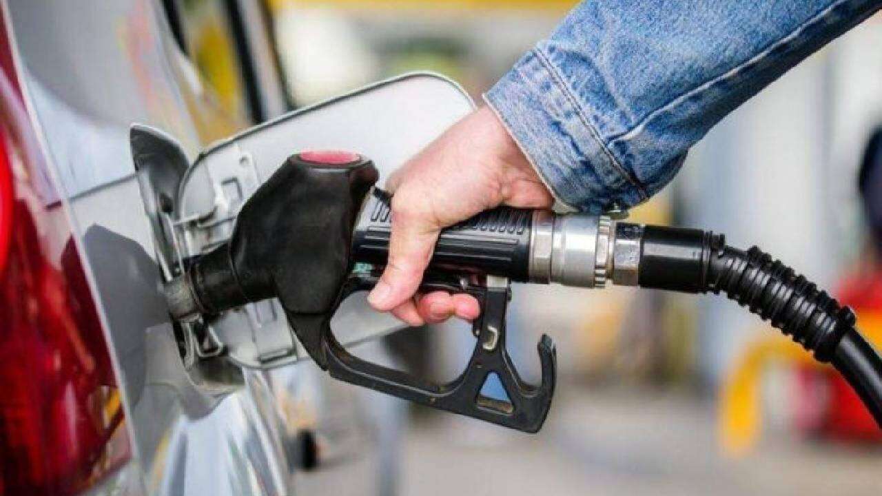 Duyanlar istasyona koşacak: Motorine dev zam geldi! İşte 22 Ağustos güncel akaryakıt fiyatları 4